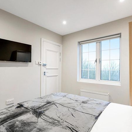 Cosy Studio Flat Lägenhet London Exteriör bild